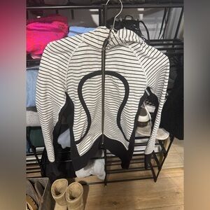 Lululemon